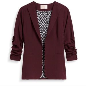 Raja collarless blazer